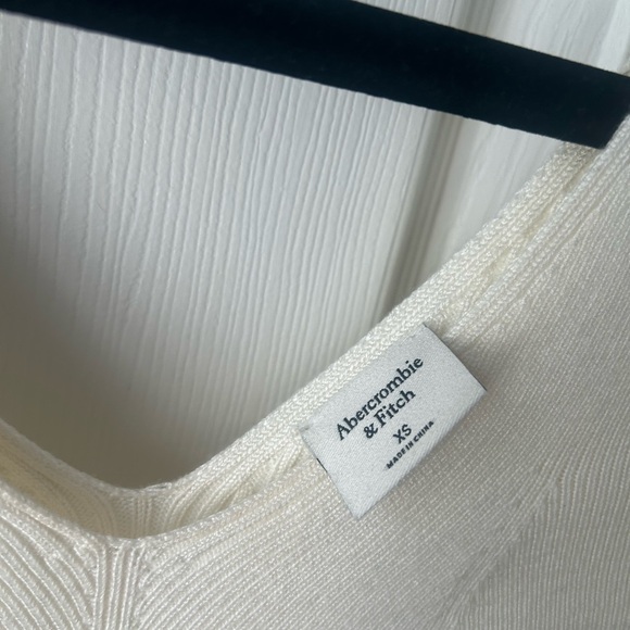 Abercrombie sweater bodysuit - Picture 2 of 3